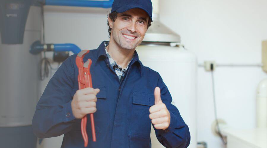 Local annual plumbing maintenance in Peru, VT